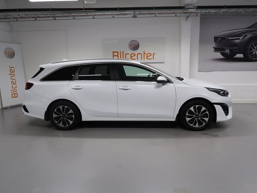 Bild 5 av Kia Ceed Sportswagon Plug-in Hybrid SW Advance V-Däck ingår Drag-Kamera-Navi