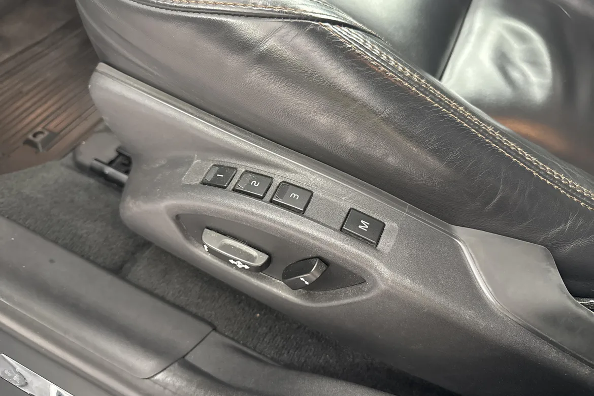 picture of a car