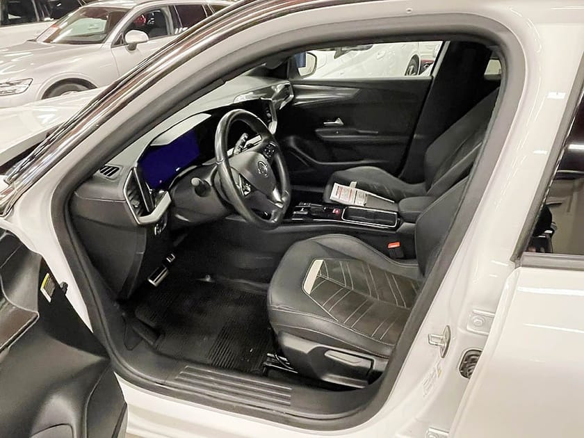 Bild 4 av Opel Mokka 1.2 Turbo EAT, 130hk, 2022