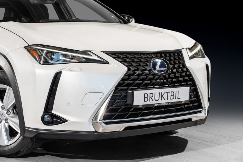 Bilde 5 av Lexus UX 250h E-Four AWD Comfort Nyservet | R.kamera | Rattvarme