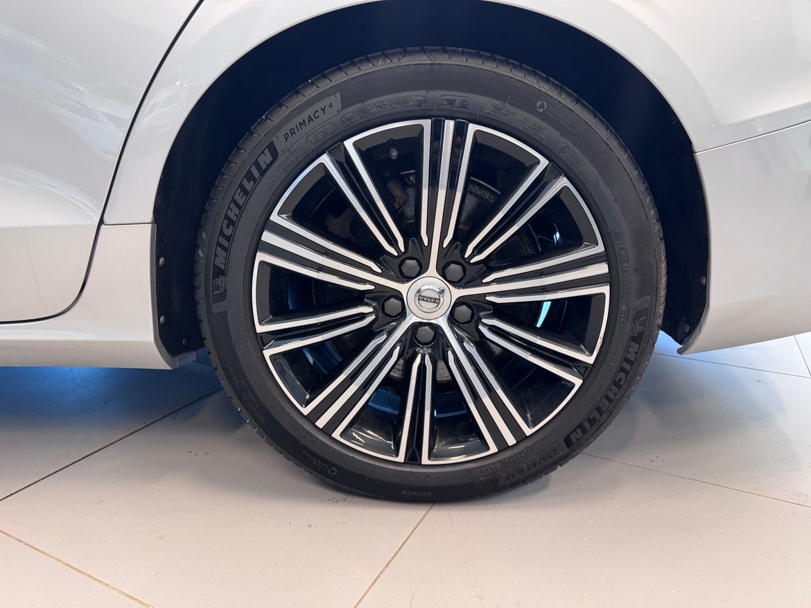 Volvo V60 2019 - miniatyr 11