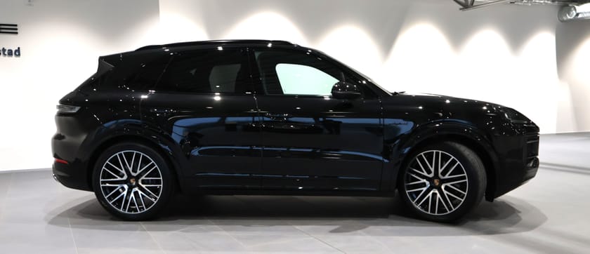 Bild 4 av Porsche Cayenne E-Hybrid 470HK 2026 Demo / Leasbar / VAT