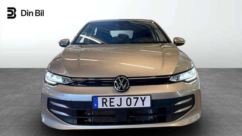 Bild 4 av Volkswagen Golf LIFE 1.5 ETSI P-Värmare B-Kamera150 HK