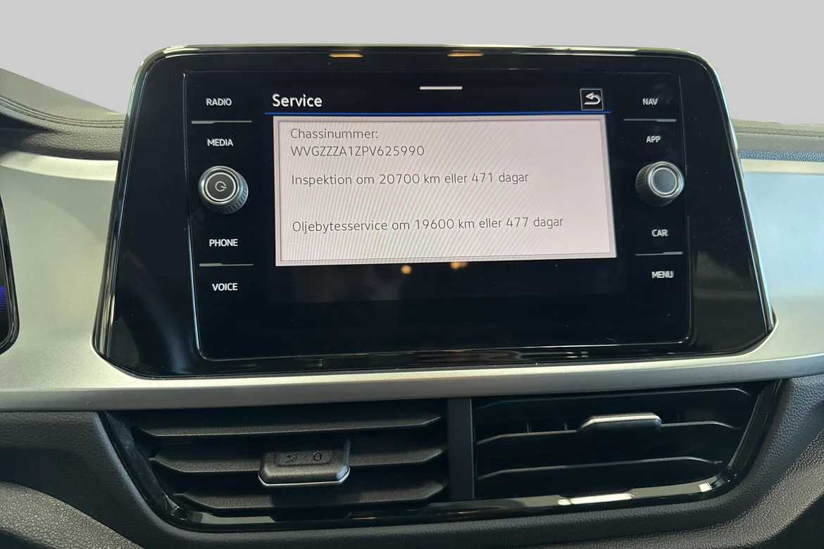 picture of a car