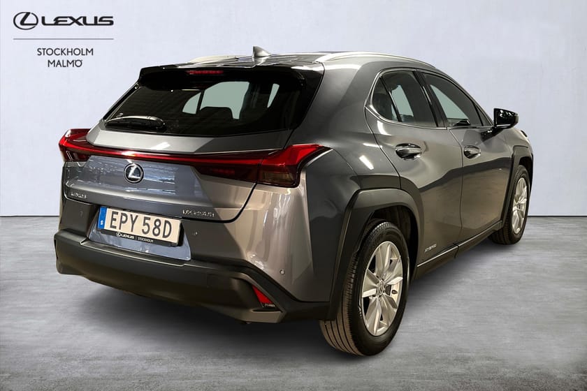 Bild 5 av Lexus UX 250h E-Four Comfort AWD Teknikpaket Backkamera