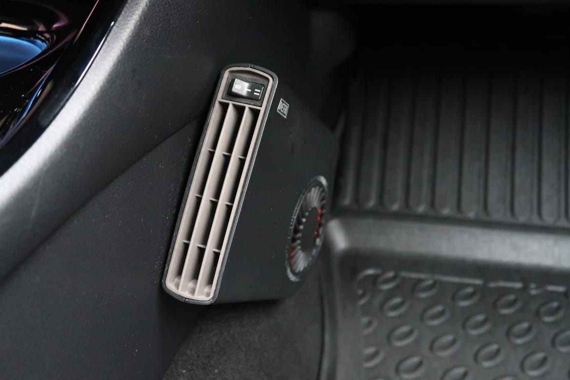 Toyota C-HR 2020 - miniatyr 23