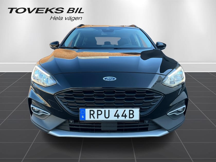 Bild 2 av Ford Focus Active Kombi 1.0 EcoBoost 125hk Kamera/Adaptiv far