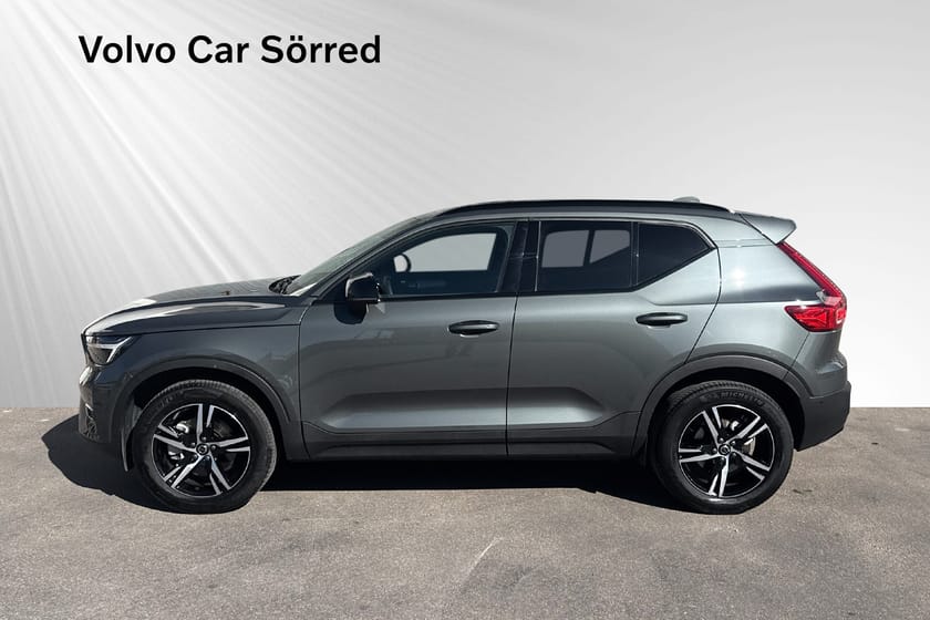 Bild 3 av Volvo XC40 B3 FWD Bensin Plus Dark