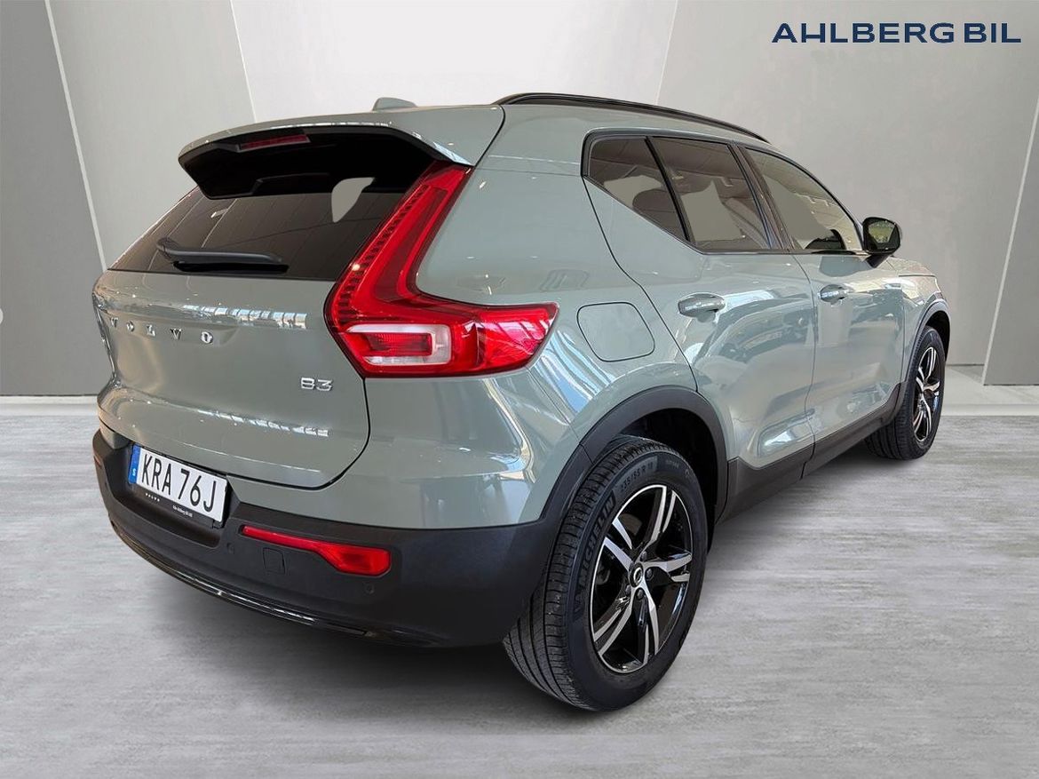 Volvo XC40 2025 - miniatyr 6