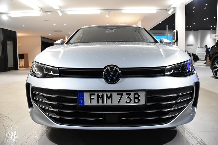 Bild 3 av Volkswagen Passat Sportscombi 1.5 eTSI 150 hk DSG *VW-Choice**