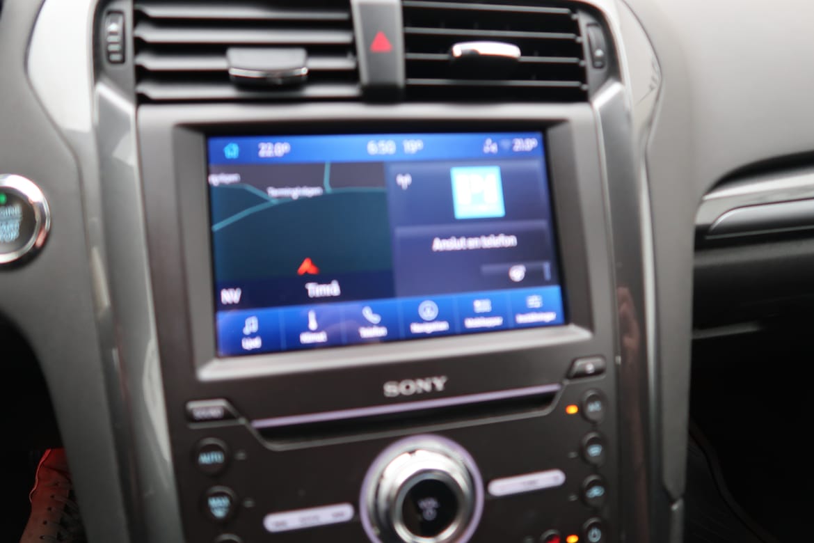 Ford Mondeo 2021 - miniatyr 11