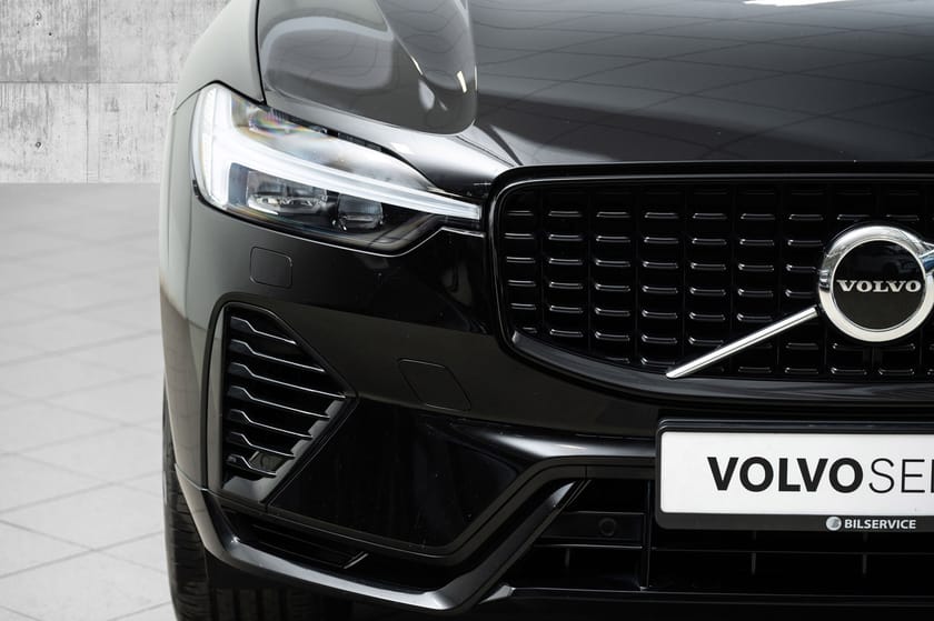 Bilde 3 av Volvo XC60 T6 AWD R-design LONG RANGE H-feste/H&K/Panorama/ACC
