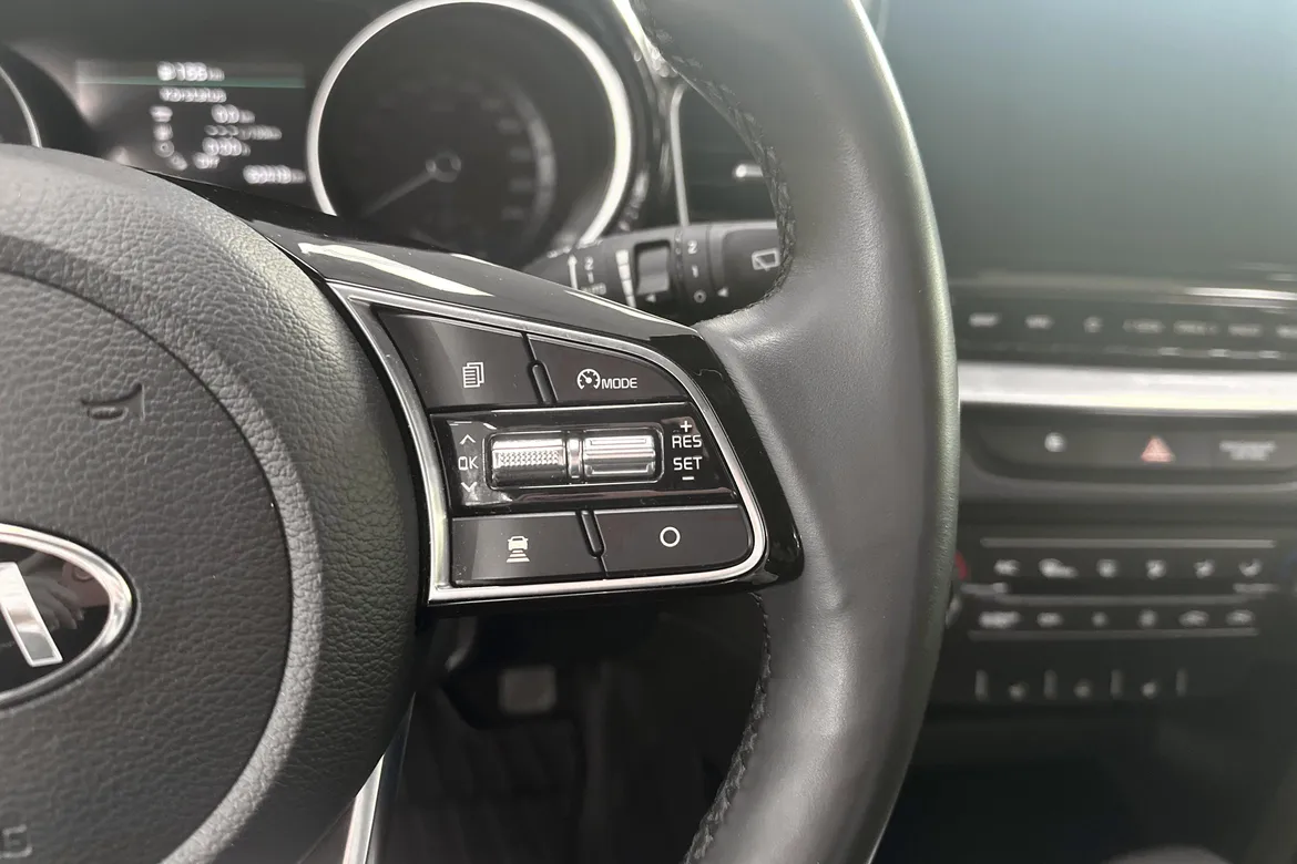 picture of a car