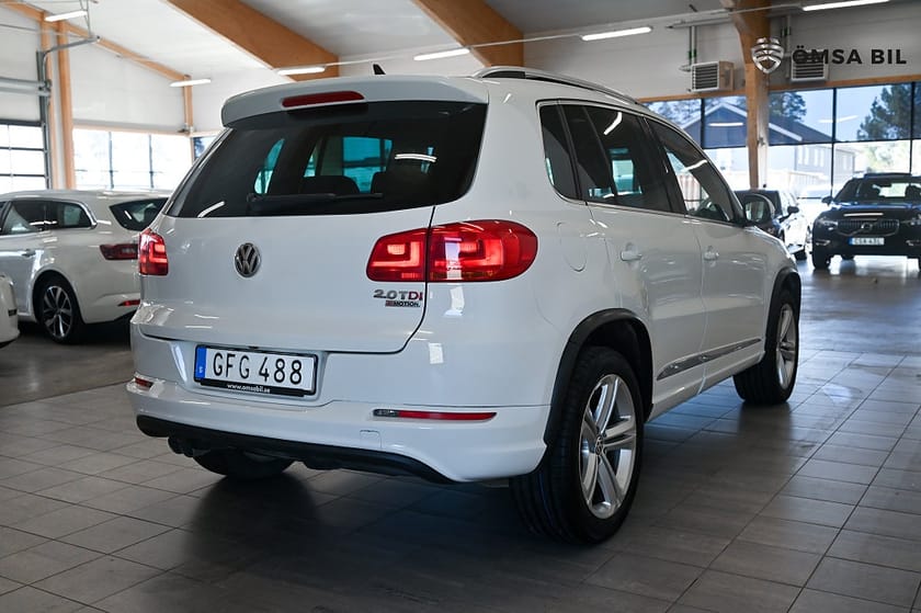 Bild 4 av Volkswagen Tiguan 2.0 TDI 4Motion R Line Panorama Värmare 184hk