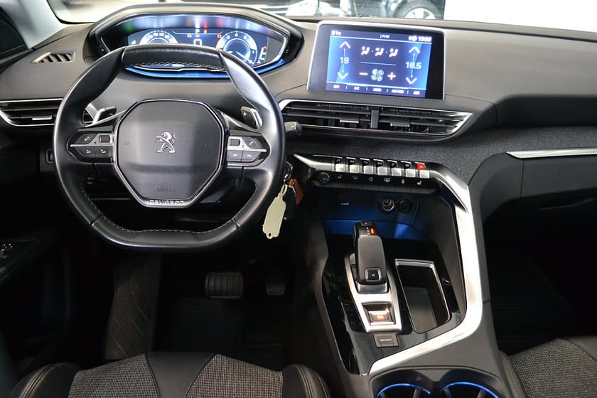 Bild 5 av Peugeot 5008 1.2 PureTech Allure 130hk Aut 7-Sits