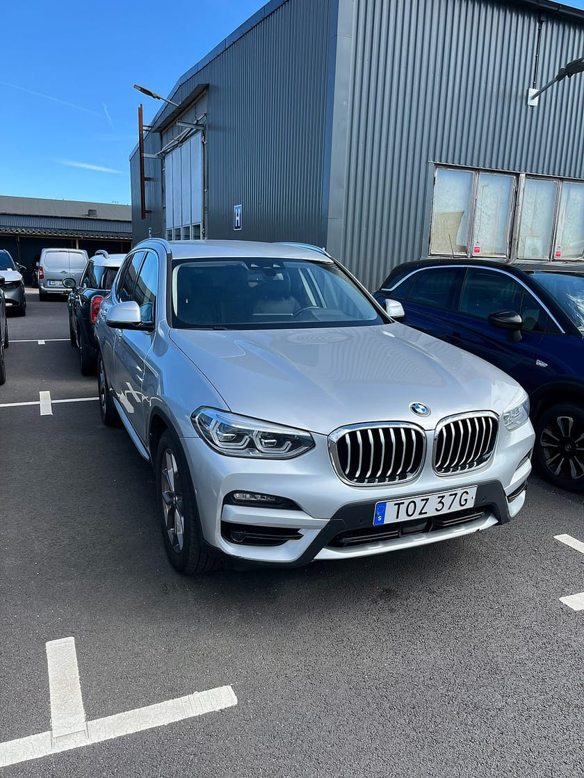 Bild 1 av BMW X3 xDrive20d Steptronic 190Hk / Drag / Navi / HiFi