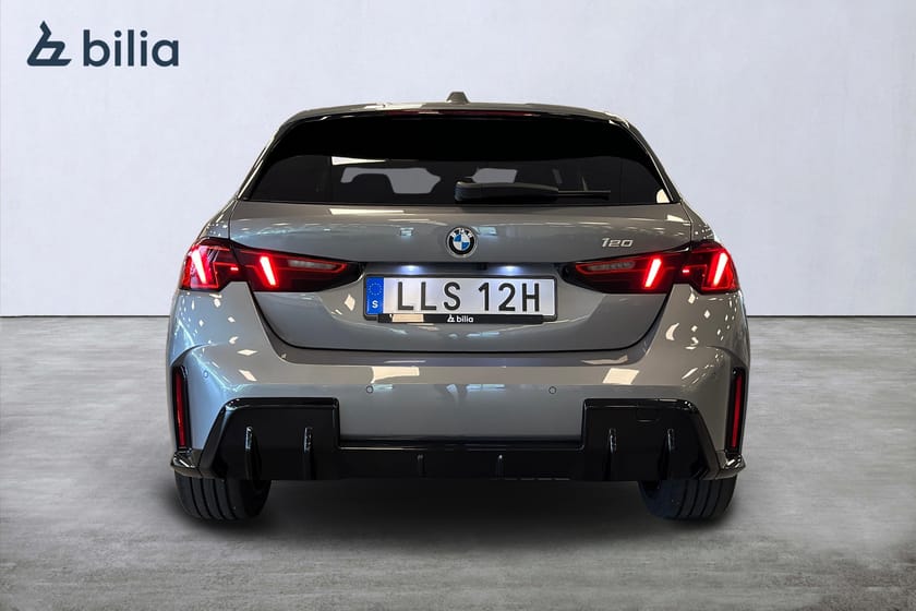 Bild 5 av BMW 120 Steptronic|M Sport|Rattvärme|Harman Kardon|B-Kamera