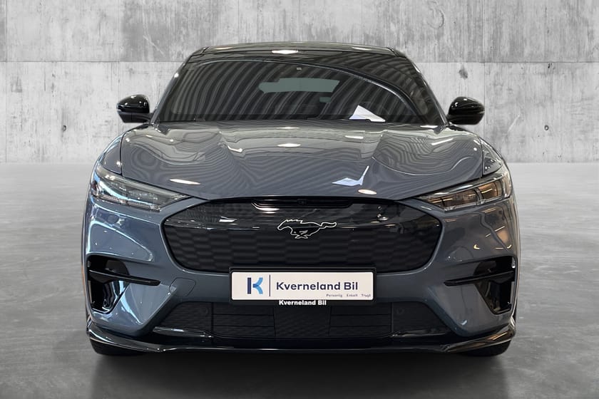Bilde 2 av Ford Mustang Mach-E GT 601 hk ACC/Pano/Krok/2-sett med 20' GT-hjul