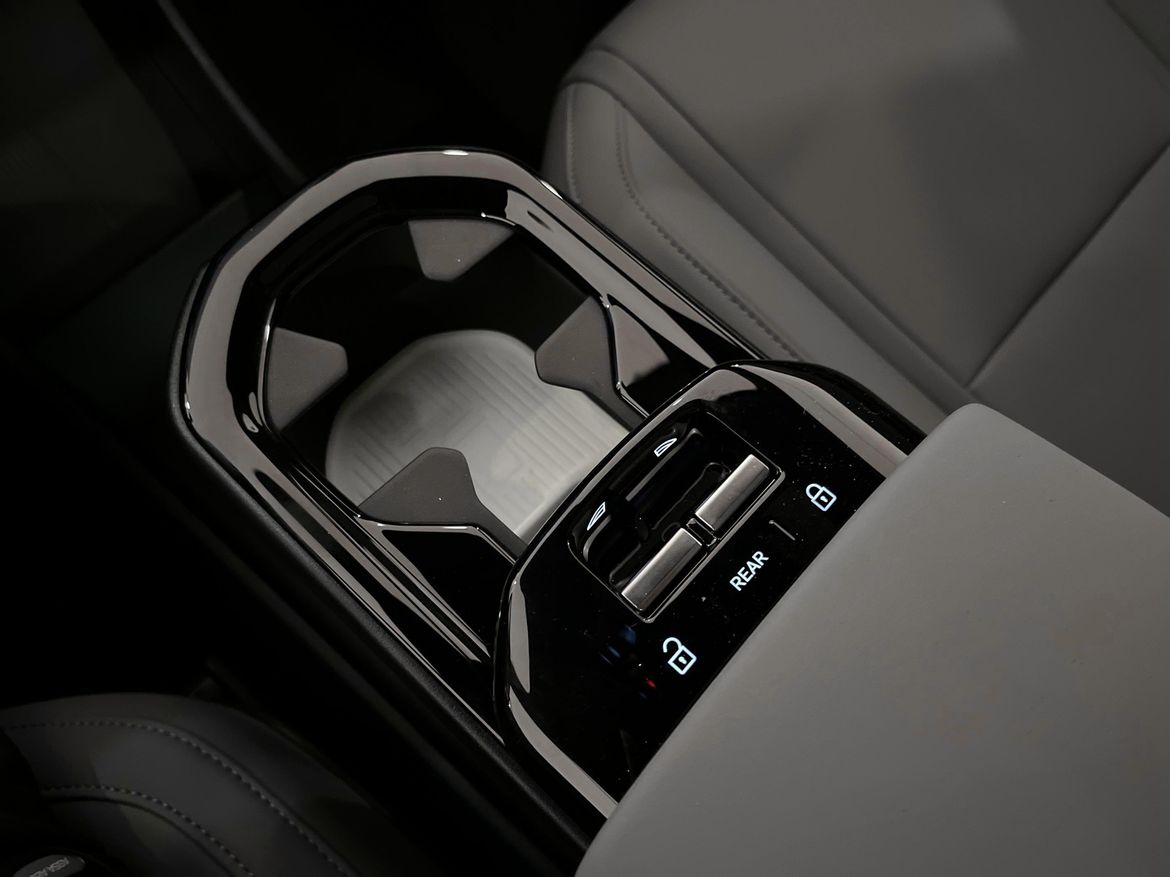 Volvo EX30 2025 - miniatyr 26