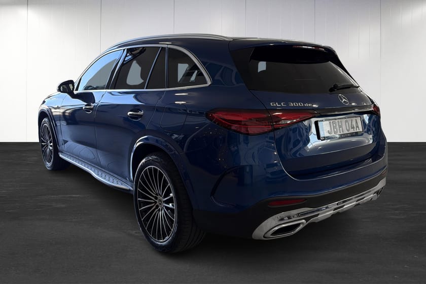 Bild 4 av Mercedes-Benz GLC 300 d e 4MATIC de  AMG Premium / AIRMATIC / Panorama / Drag