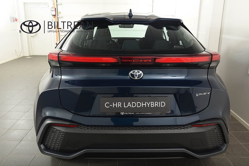 Bild 5 av Toyota C-HR PHEV LADDHYBRID + GRATIS VINTERHJUL (PRISSÄNKT 67.900 KR)