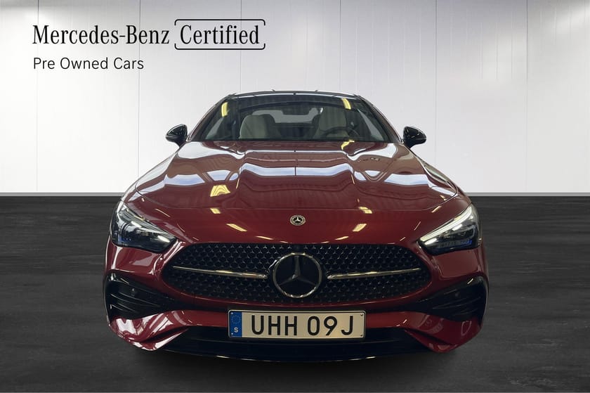 Bild 3 av Mercedes-Benz CLE 300 4MATIC Coupé Värmare / Drag / RattVä / Adapt F-håll / Bakaxelstyrning / Massage