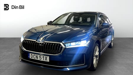 Škoda Superb iV Kombi Selection DSG Drag / Navi / Backkamera