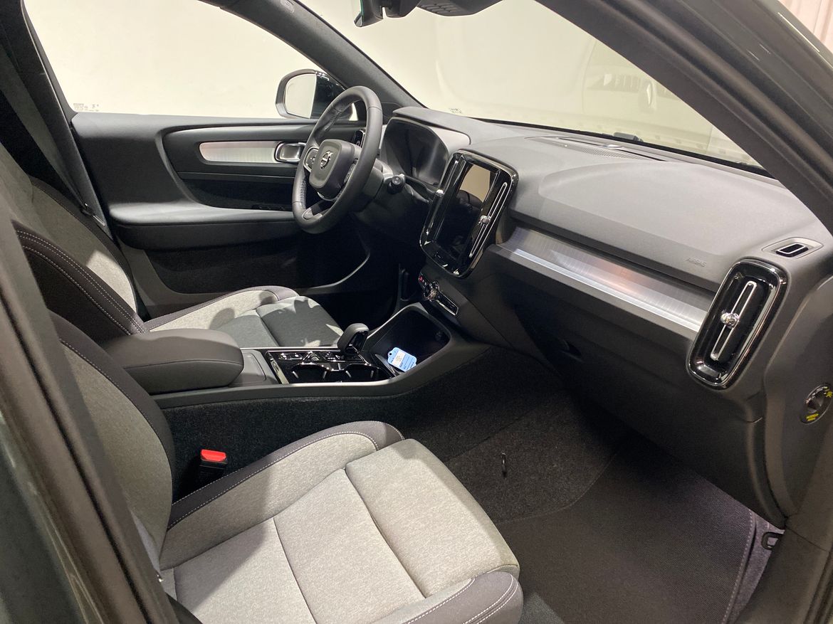 Bild 3 av 6 på bilen