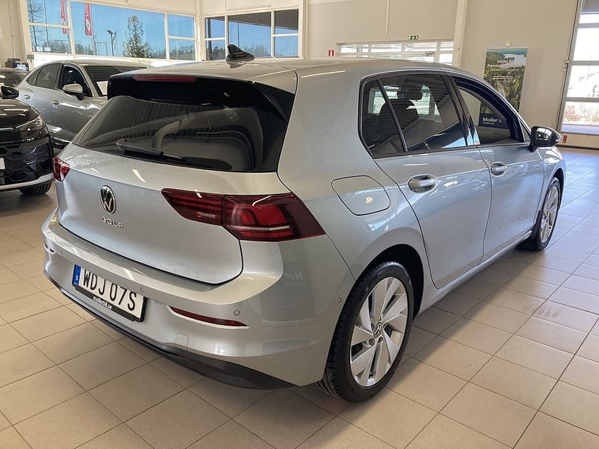 Bild 4 av Volkswagen Golf TSI 150HK Life Backkamera