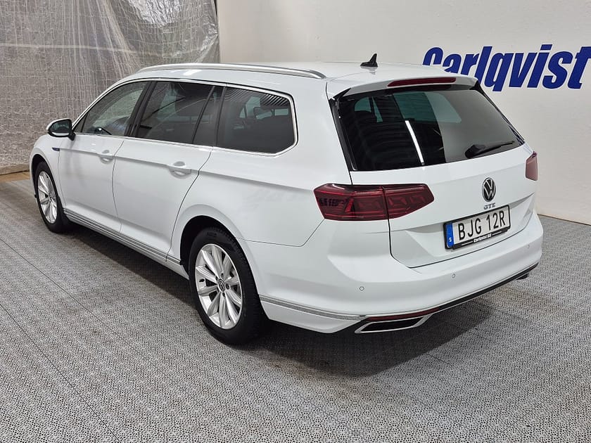 Bild 3 av Volkswagen Passat Sportscombi GTE Plug in 218HK Executive