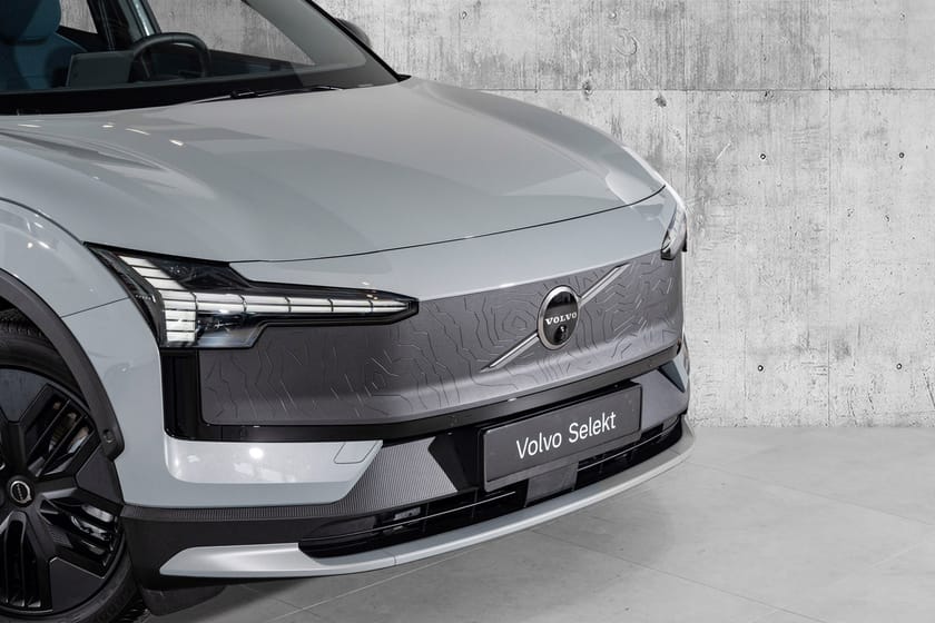 Bilde 5 av Volvo EX30 Cross Country Twin Motor Performance CC AWD Ultra- H. feste/Harman & Kardon/360' cam