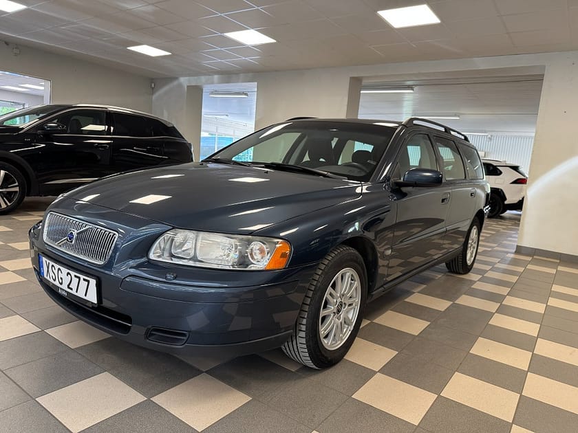 Bild 3 av Volvo V70 2.4 Business en ägare kamrem bytt