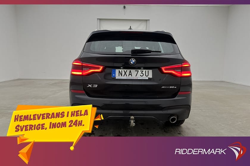 Bild 3 av BMW X3 xDrive30e xDrive 30e H/K Cockpit Kamera Drag Navi