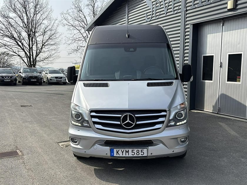 Bild 2 av Mercedes-Benz Sprinter 316 BlueTEC Skåpbil 2.2 7G (163hk) Edition