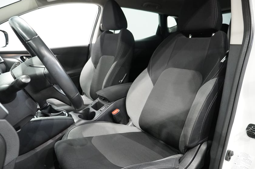 Bild 4 av Nissan Qashqai 1.2 DIG-T XTRONIC-CVT NAVI 360