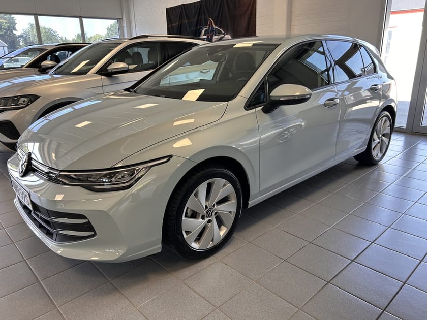 Bild 1 av Volkswagen Golf PB   LIFE TSI 150 HK 6 VXL