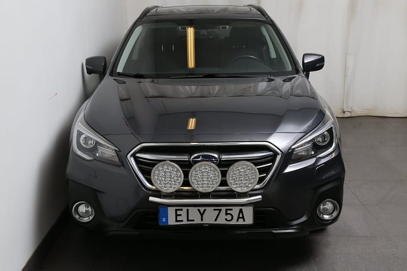 Bild 5 av Subaru Outback 2,5i 175hk Summit AWD Taklucka H/K Skinn Extraljus Drag
