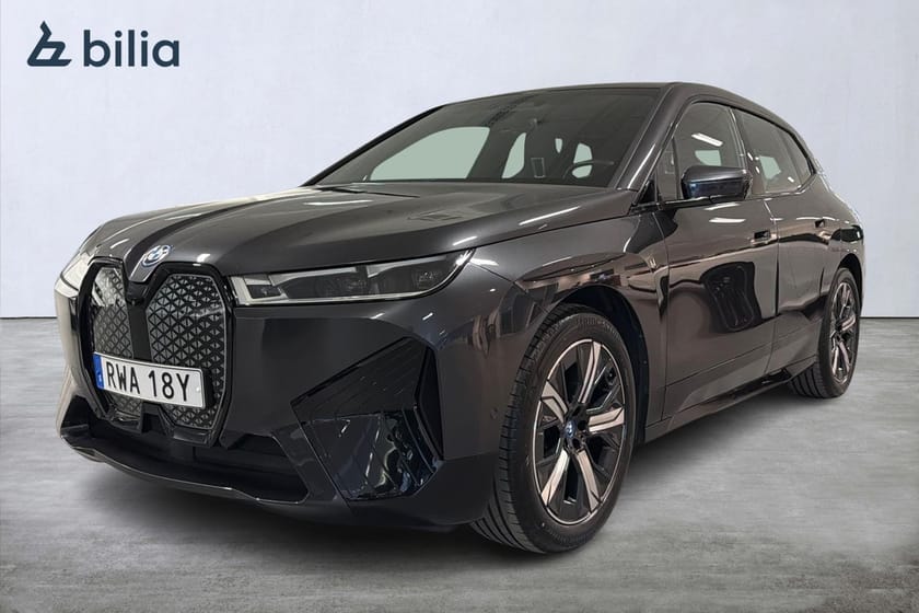 Bild 1 av BMW iX xDrive40 Sportline | Comfort | Drag | H&K | Backkamera