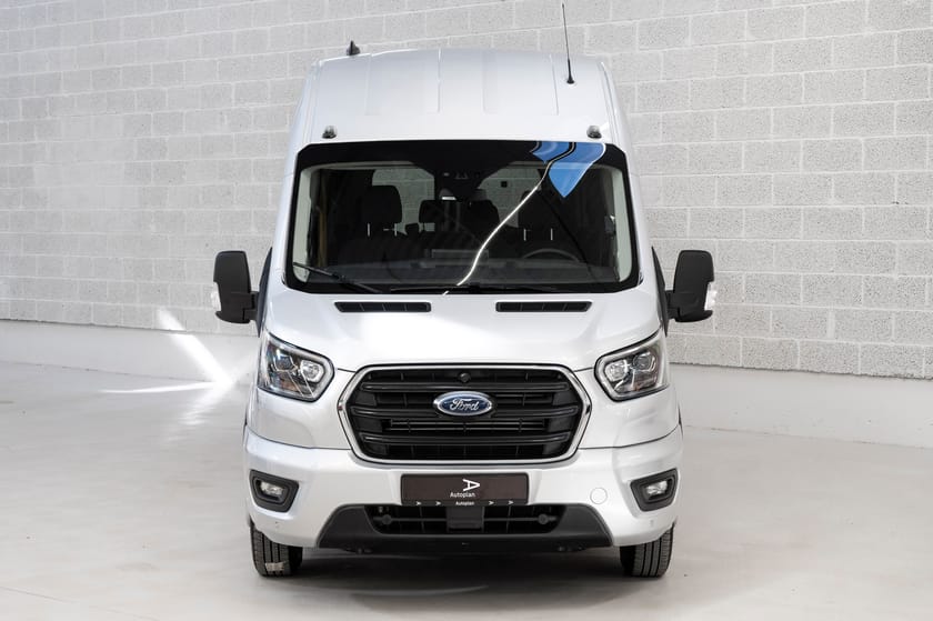 Bilde 4 av Ford Transit 460 Minibus L4 17S RWD Limited ACC/Krok/Kamera/Rattvarme