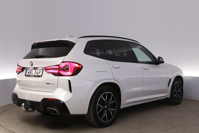 Bild 5 av BMW X3 xDrive30e M-Sport Drag Pano Kamera Adapfarth HiFi