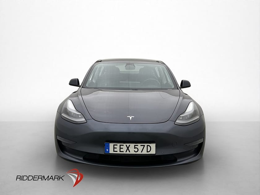 Bild 2 av Tesla Model 3 Long Range AWD Accelerationsboost Dragkrok