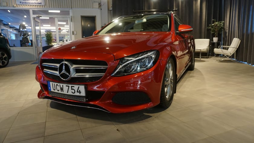 Bild 2 av Mercedes-Benz C 250 T d BlueTEC 4MATIC 4M AMG Line Luftfjädring Mvärm Drag Pano S&V