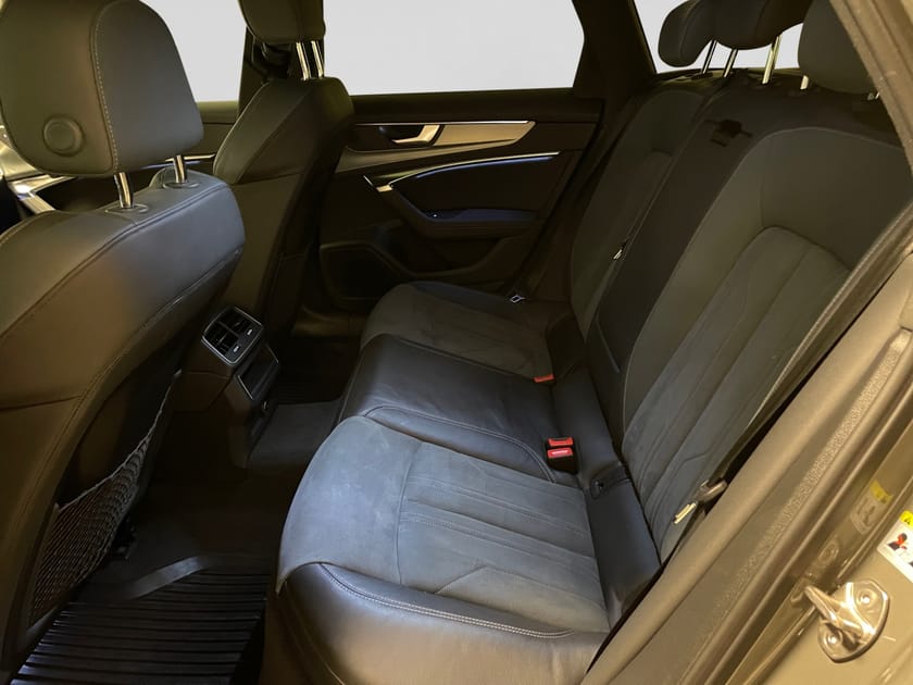 Bild 5 av Audi A6 allroad quattro 40 TDI quattro 204 hk S-tr / Matrix / Drag / svart inner
