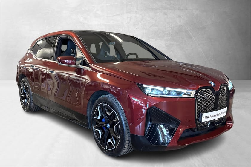 Bilde 3 av BMW iX xDrive50 FullyCharged Pano, LaserLys, H/K, SoftClose