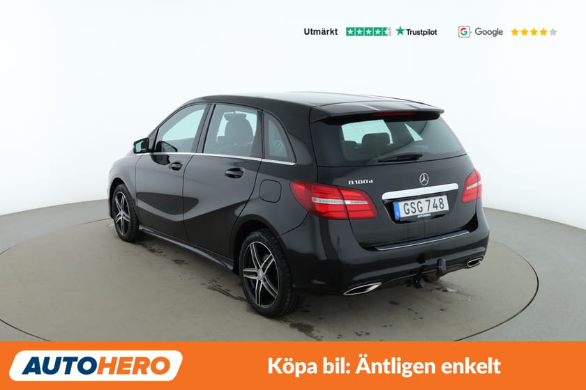 Bild 3 av Mercedes-Benz B 180 d AMG Sport / Dragkrok, Backkamera