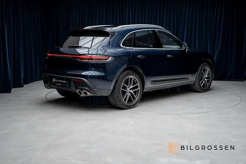 Bild 5 av Porsche Macan PDK Sport Chrono Sportavgas P-Värm Drag MOMS