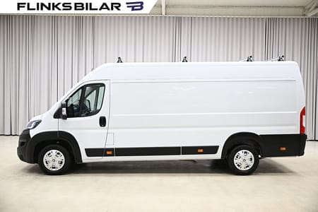 Peugeot Boxer Van