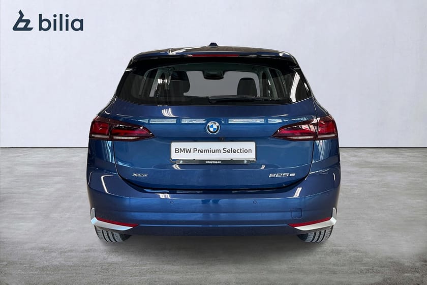 Bild 4 av BMW 225e xDrive Active Tourer | Backkamera | Rattvärme | Navigation | PDC