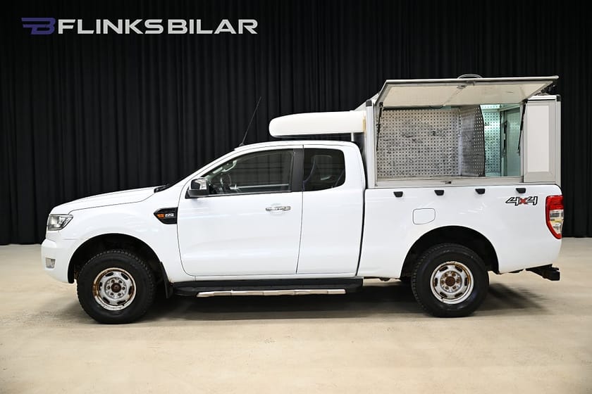 Bild 2 av Ford Ranger SuperCab 2.2 TDCi 160HK Automat|Kåpa|Inredd|Släde|Inverter|Moms