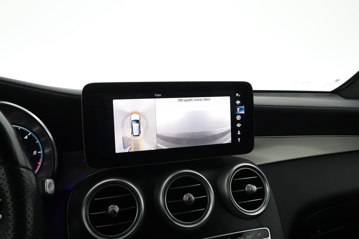 Mercedes-Benz GLC 2020 - miniatyr 15